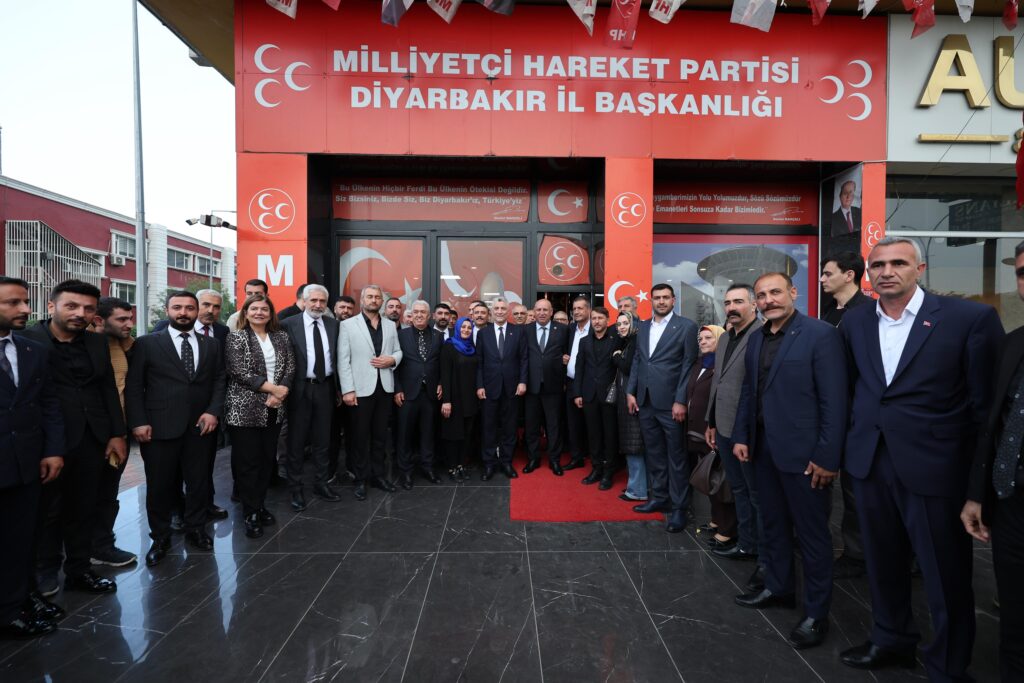 Ticaret Bakanı Ömer Bolat’tan MHP Diyarbakır İl Başkanlığı’na Ziyaret