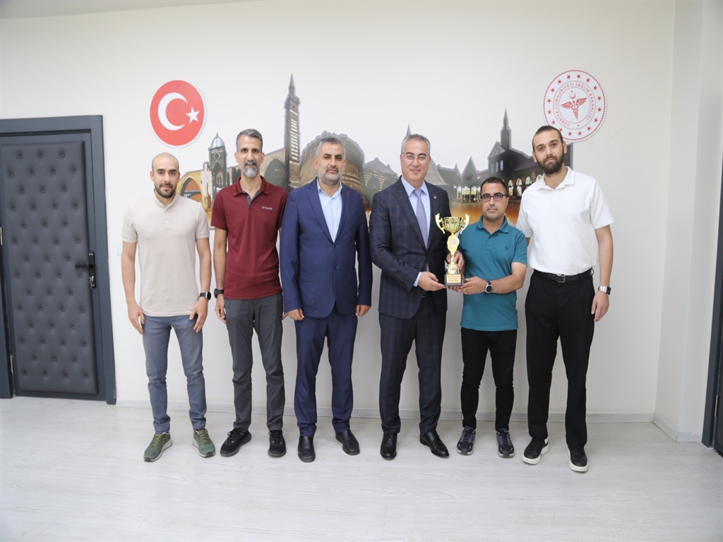 Diyarbakır İl Sağlık Müdürlüğü Masa Tenisi Takımı, Türkiye Şampiyonasına Katılma Hakkı Kazandı