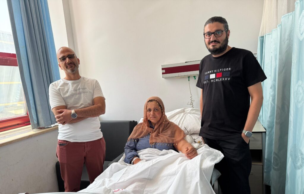 Diyarbakır’da Zor Bir Dirsek Ameliyatı Başarıyla Yapıldı