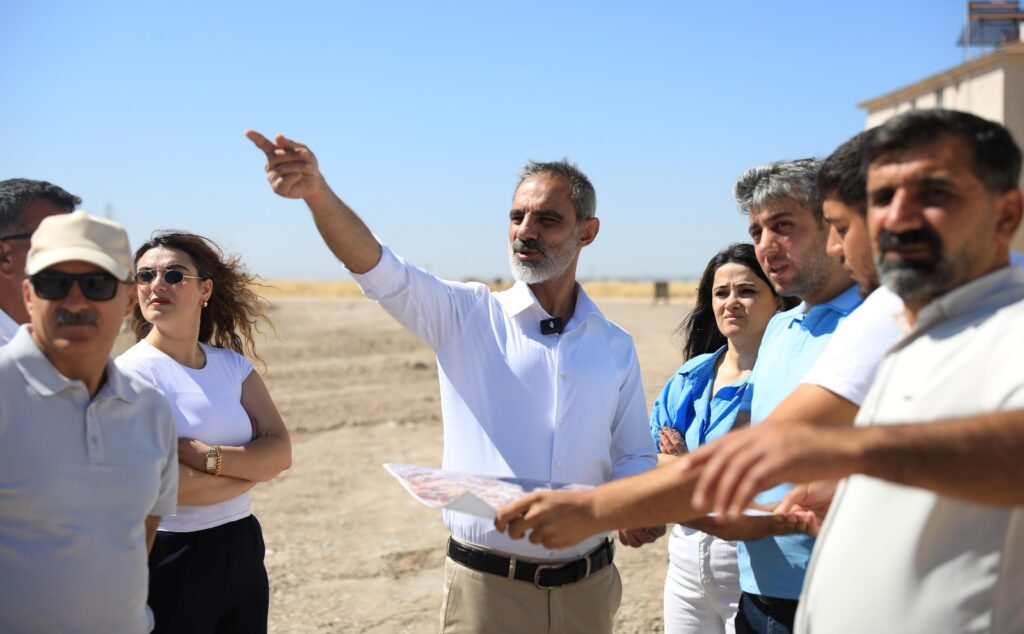 Eş Başkan Dündar: “Belediye Hizmetlerinden Herkes Eşit Şekilde Yararlanmalı”